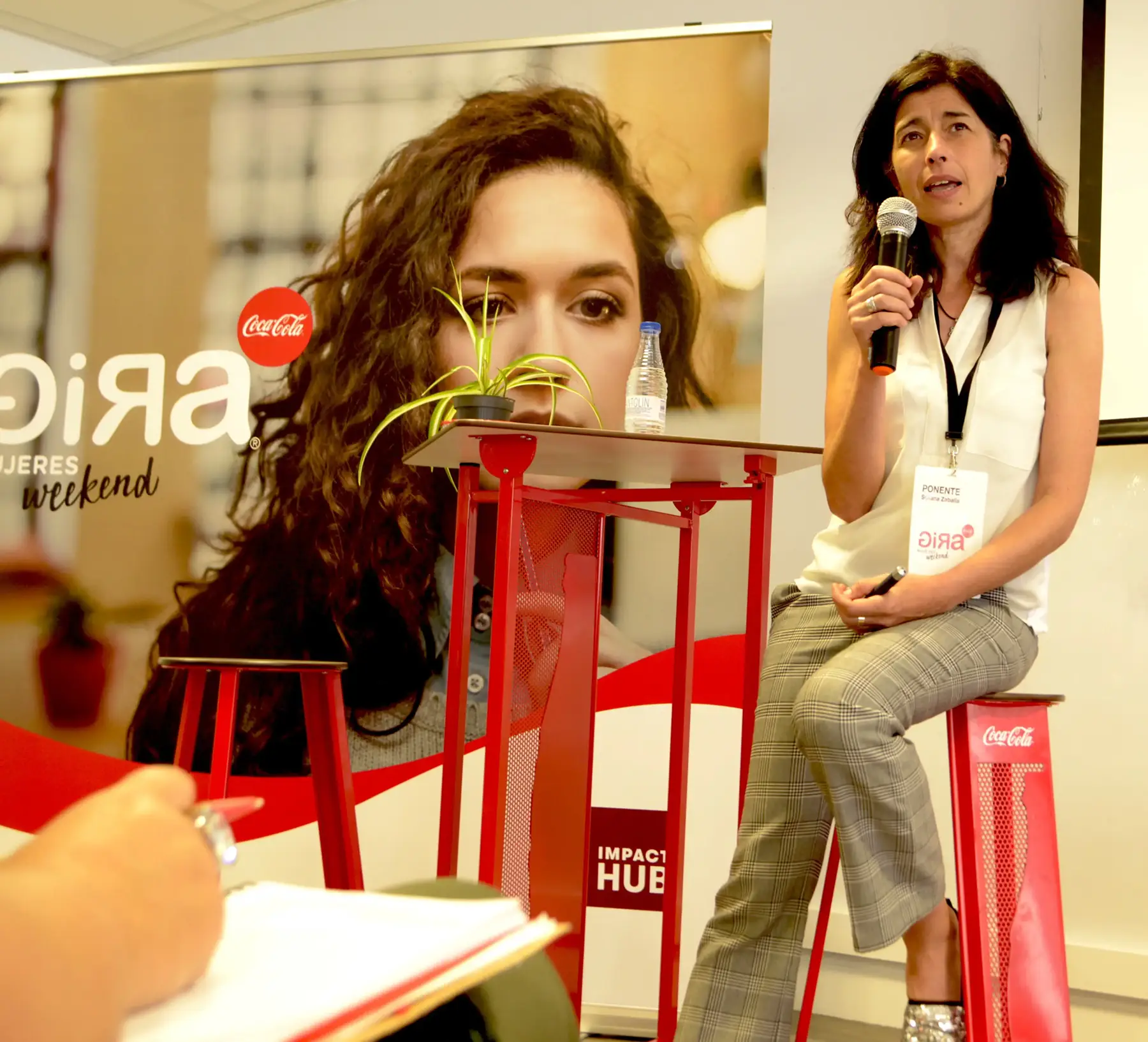 IMG_GiraMujeres_cuadrado_3